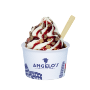 Sundae Extra Kersen KitKat,Angelo;Normaal 3,35 - Groot 3,85